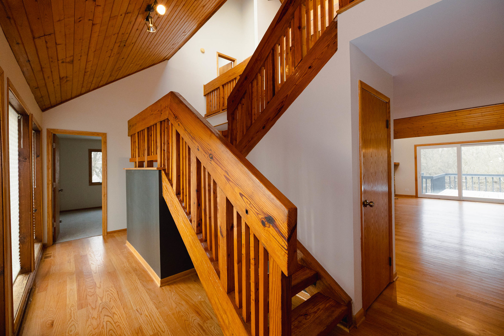 3161 E Bending Creek Trail, Crete, IL 60417