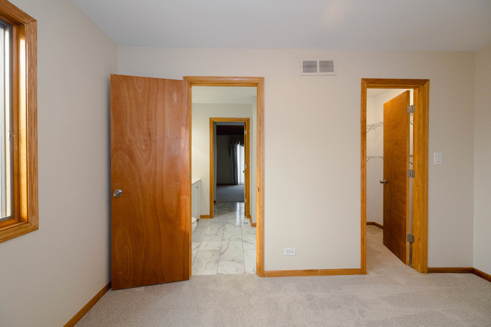 3161 E Bending Creek Trail, Crete, IL 60417