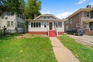 326 Hull Court, Waukegan, IL 60085
