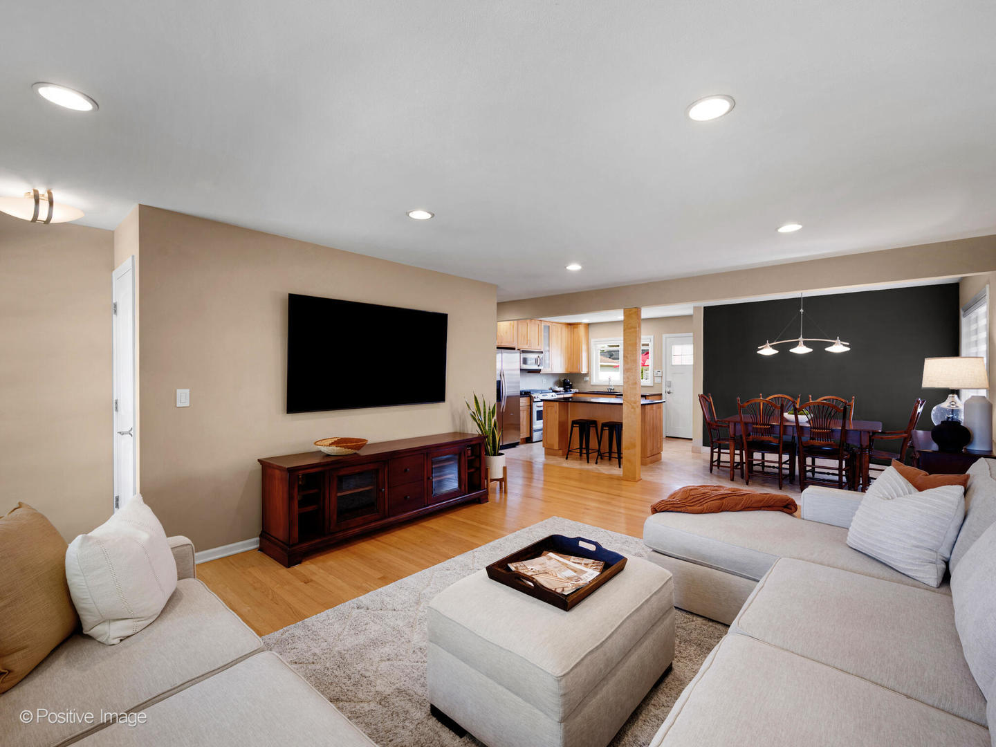 10913 Martindale Drive, Westchester, IL 60154