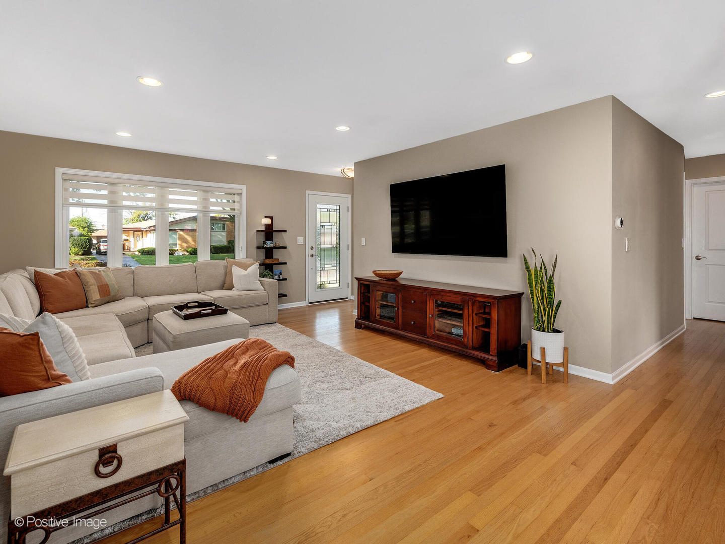 10913 Martindale Drive, Westchester, IL 60154