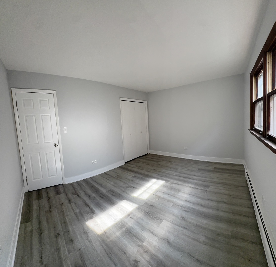 1619 N 35th Avenue #1, Melrose Park, IL 60160