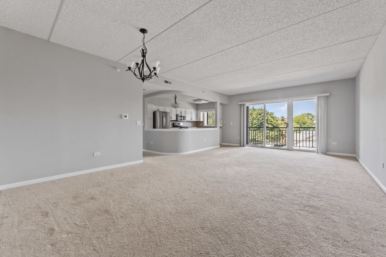 5 W Central Road #410, Mount Prospect, IL 60056