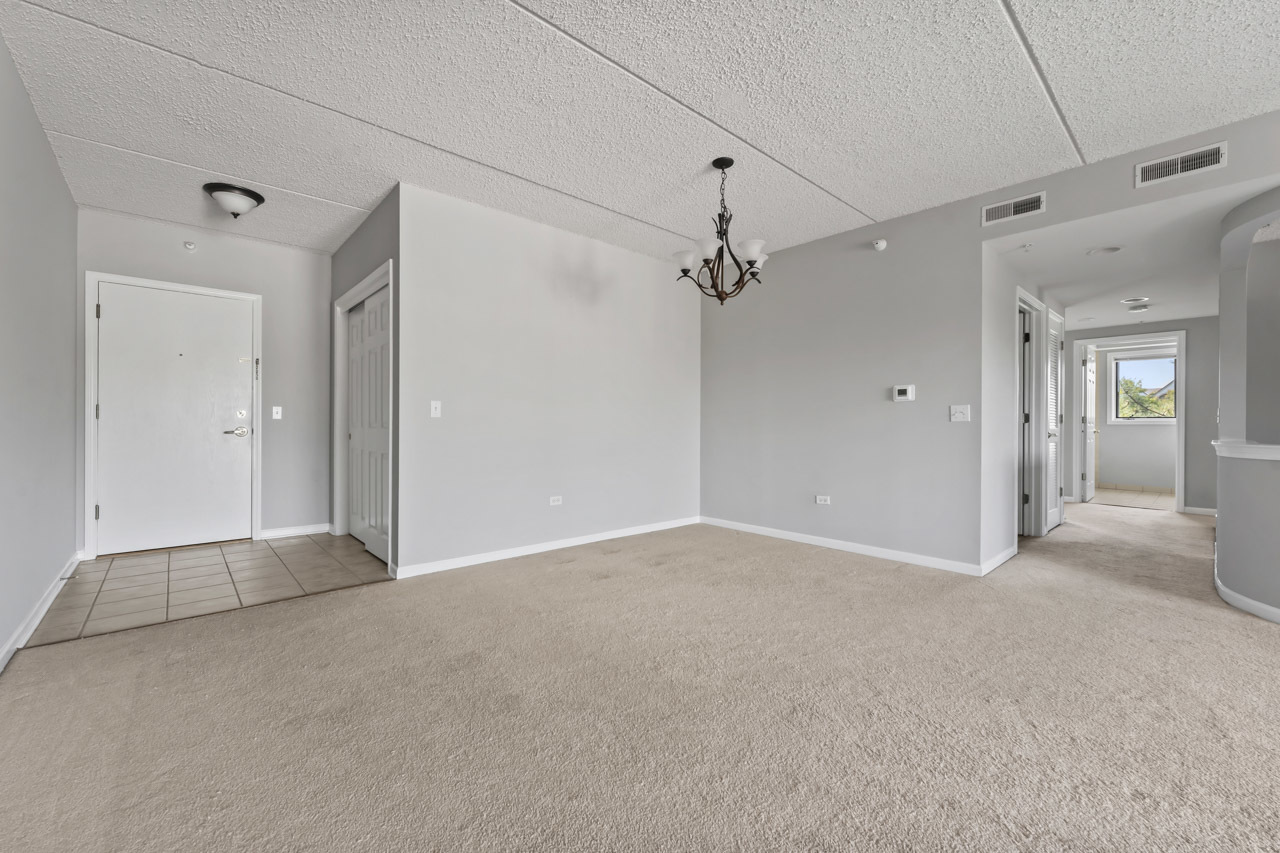 5 W Central Road #410, Mount Prospect, IL 60056