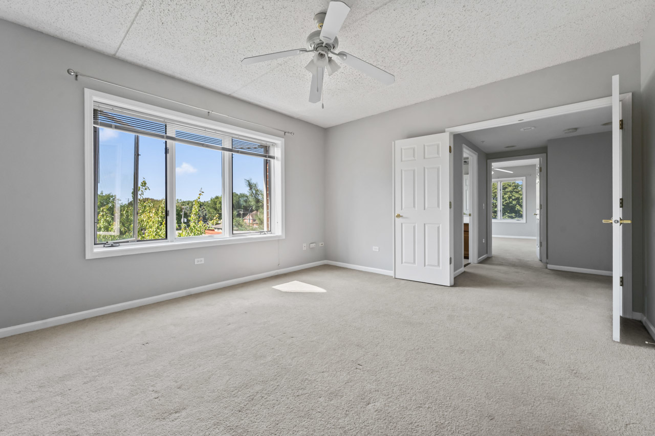 5 W Central Road #410, Mount Prospect, IL 60056