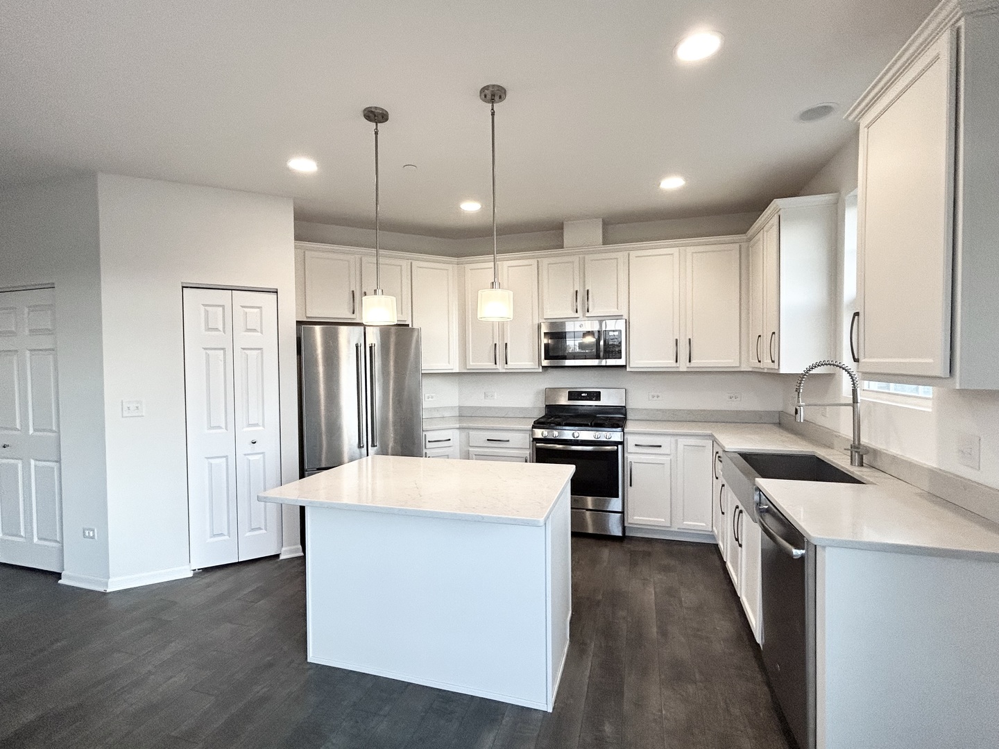 4449 Monroe Court, Naperville, IL 60564