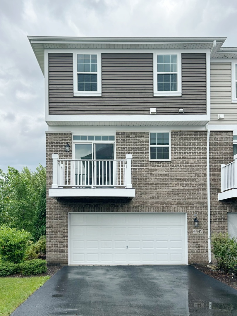 4449 Monroe Court, Naperville, IL 60564