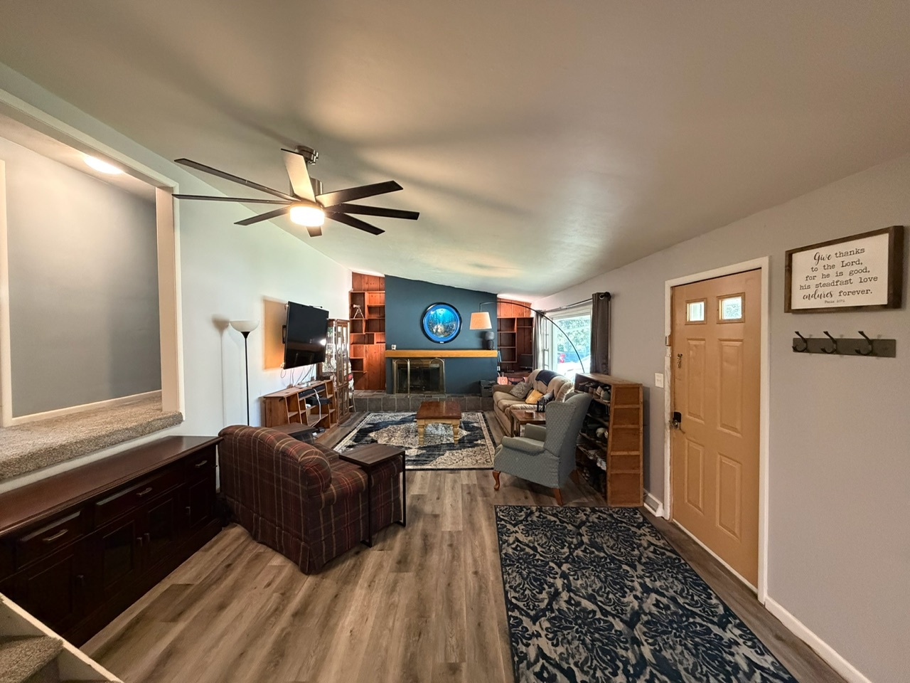 628 High Terrace, DeKalb, IL 60115