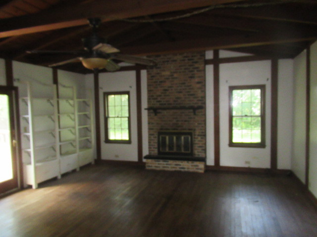 928 Woodland Drive, Wheeling, IL 60090