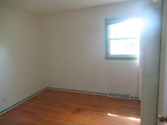 928 Woodland Drive, Wheeling, IL 60090