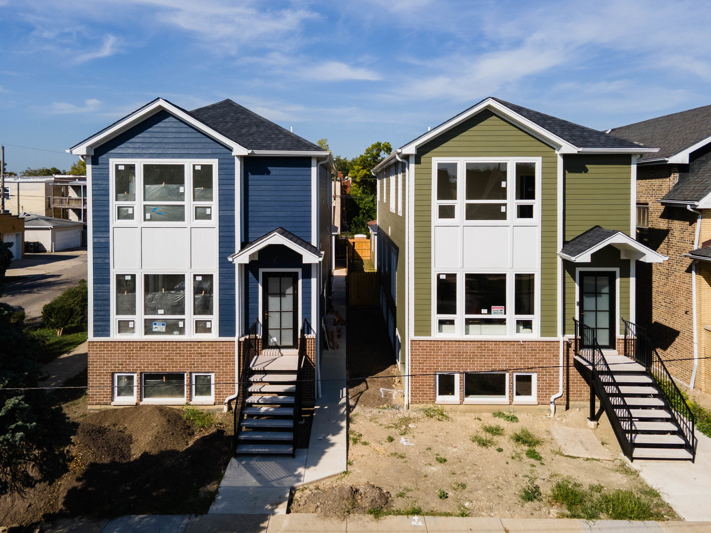 5254 W Newport Avenue, Chicago, IL 60641