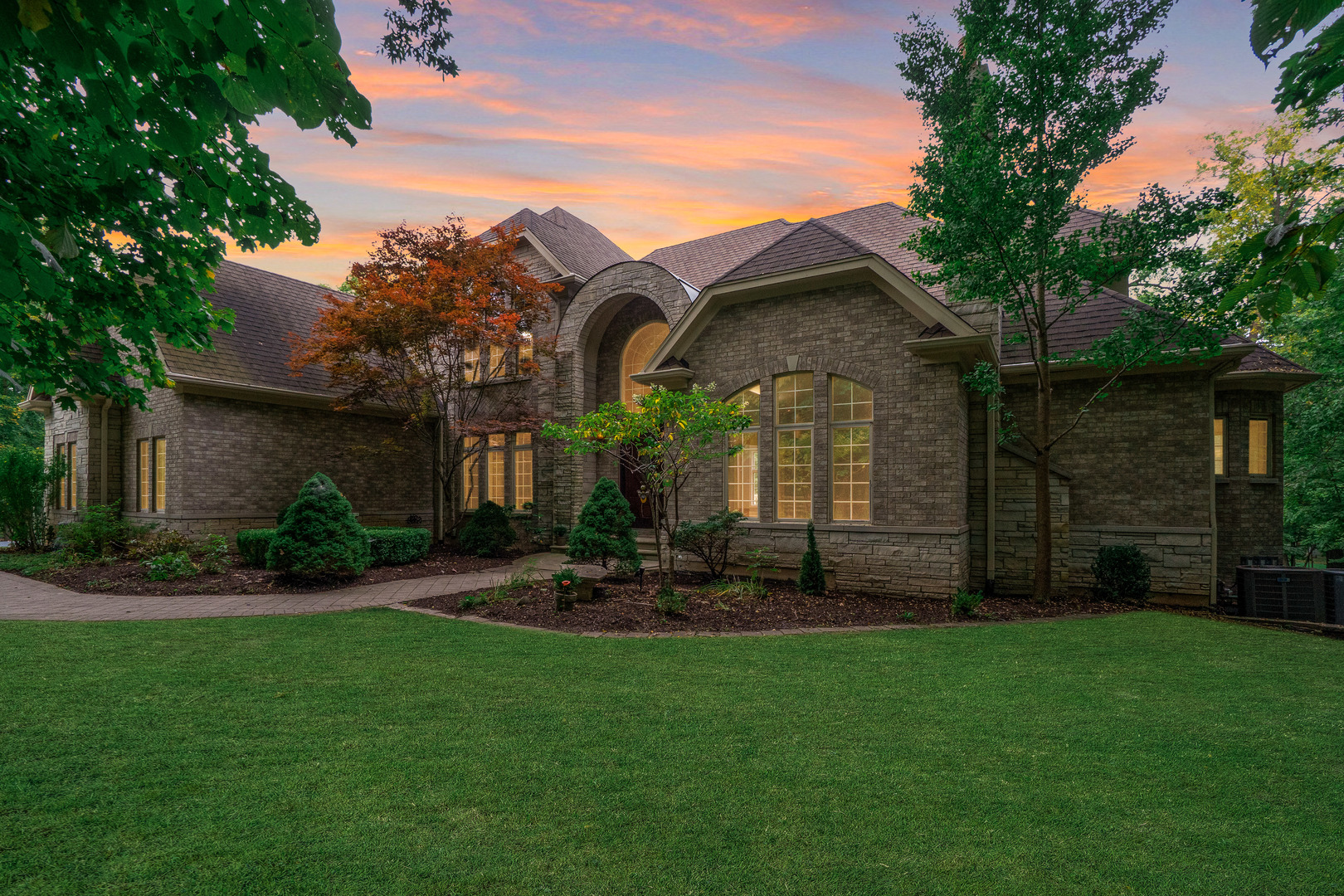 53 Abbeyfeale Drive, Oswego, IL 60543