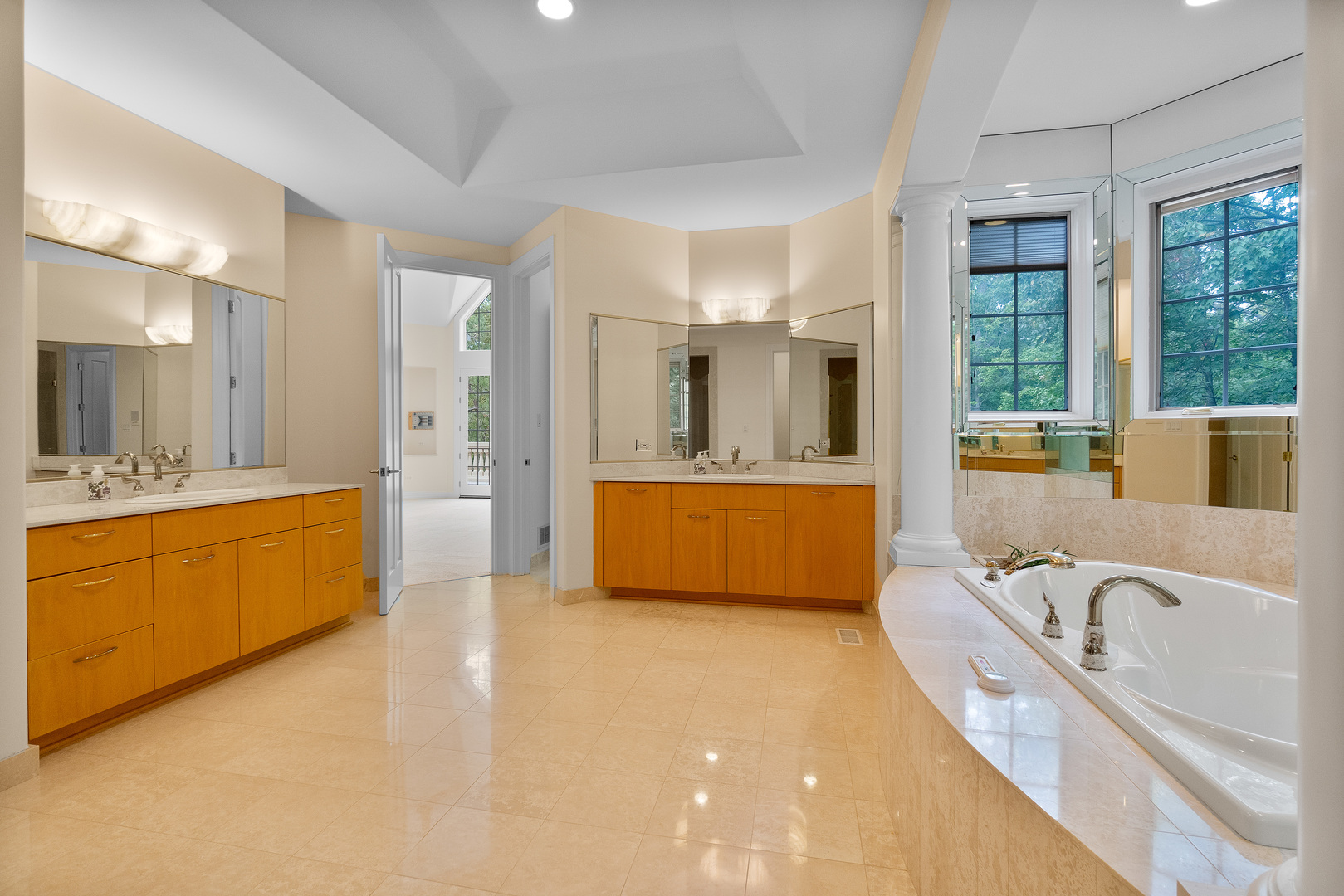 53 Abbeyfeale Drive, Oswego, IL 60543