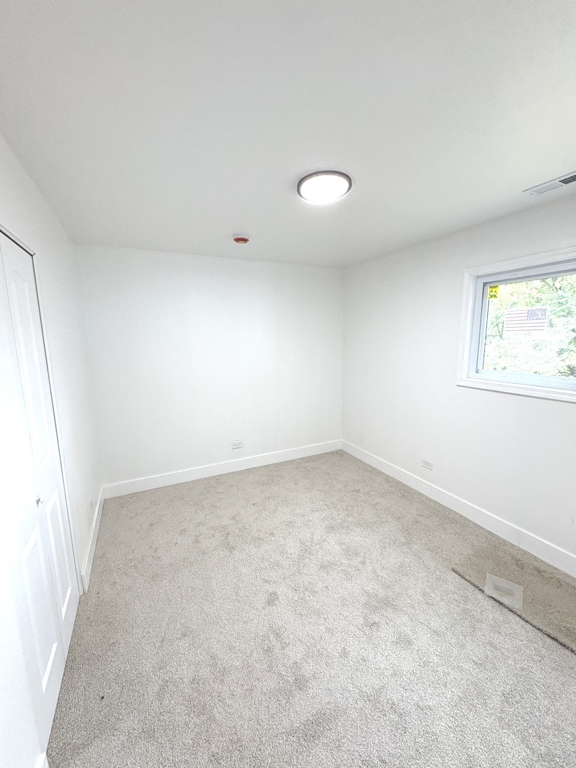 1947 Yale Avenue, Chicago Heights, IL 60411