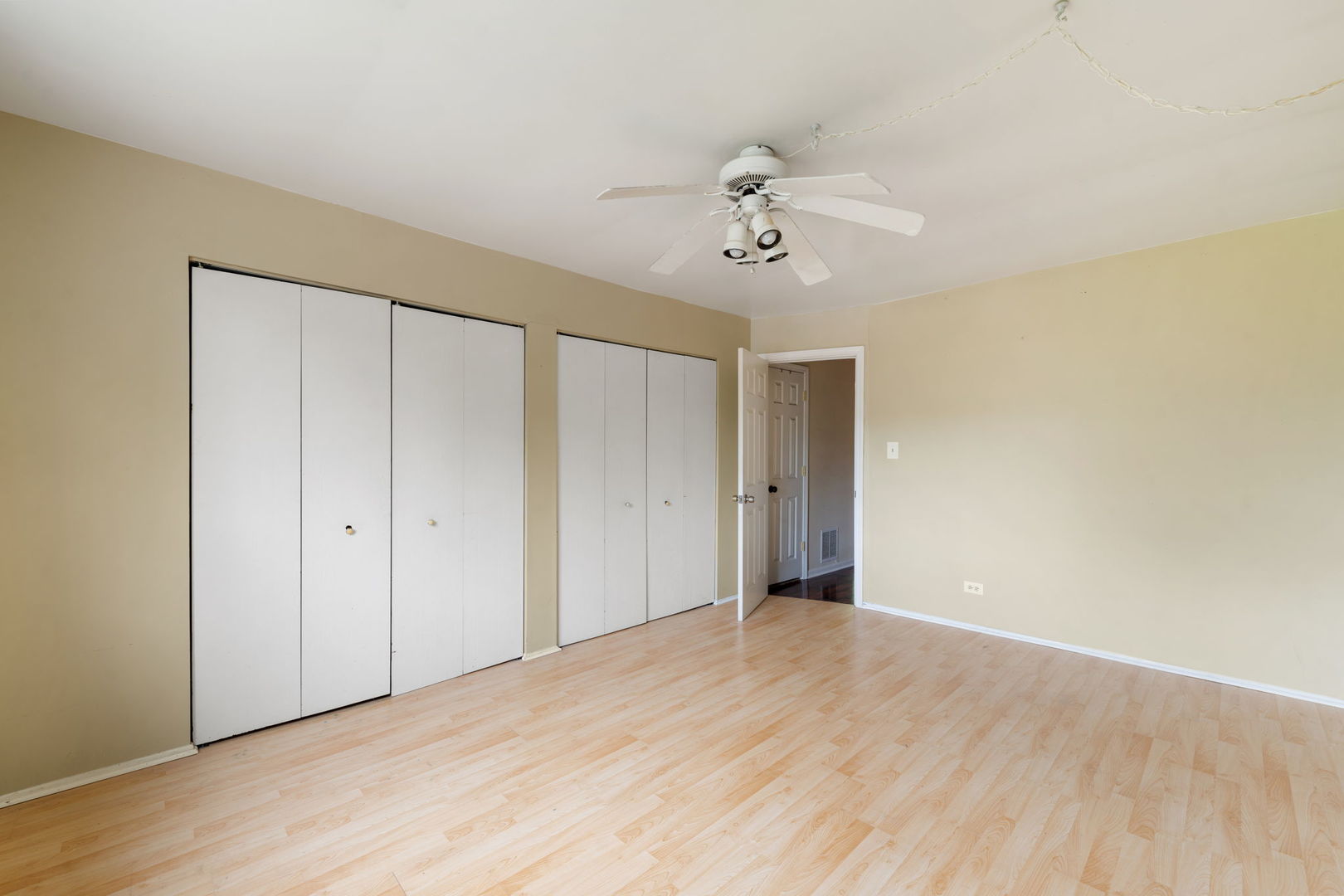 1520 S Fairfield Avenue #32C, Lombard, IL 60148