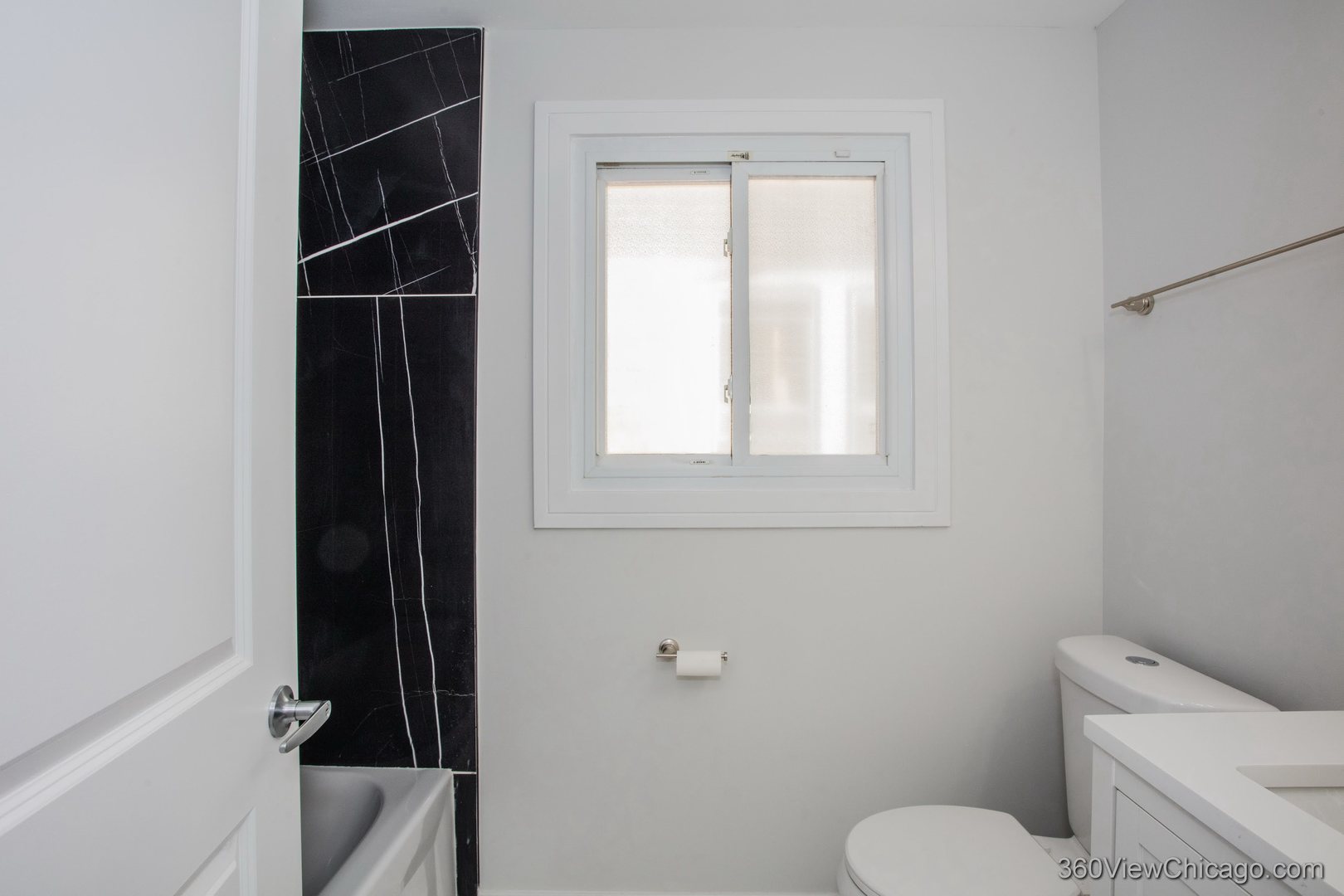 12412 S Stewart Avenue, Chicago, IL 60628