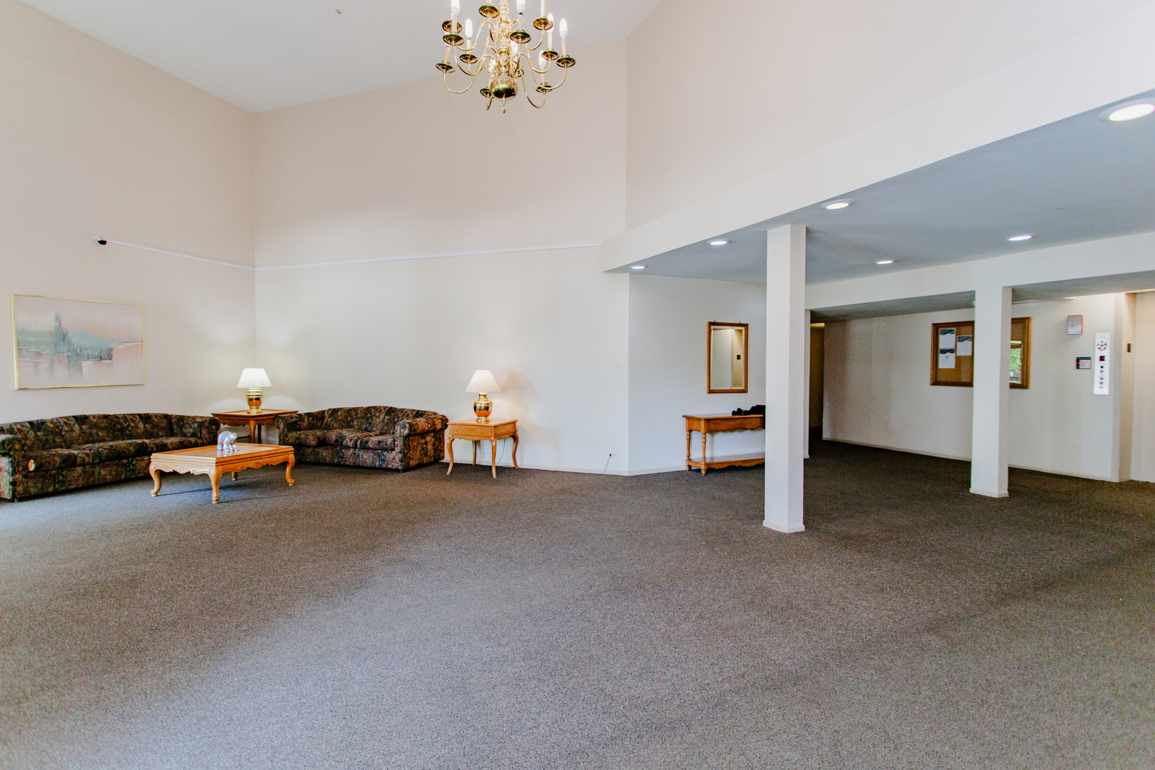 1880 Bonnie Lane #410, Hoffman Estates, IL 60169