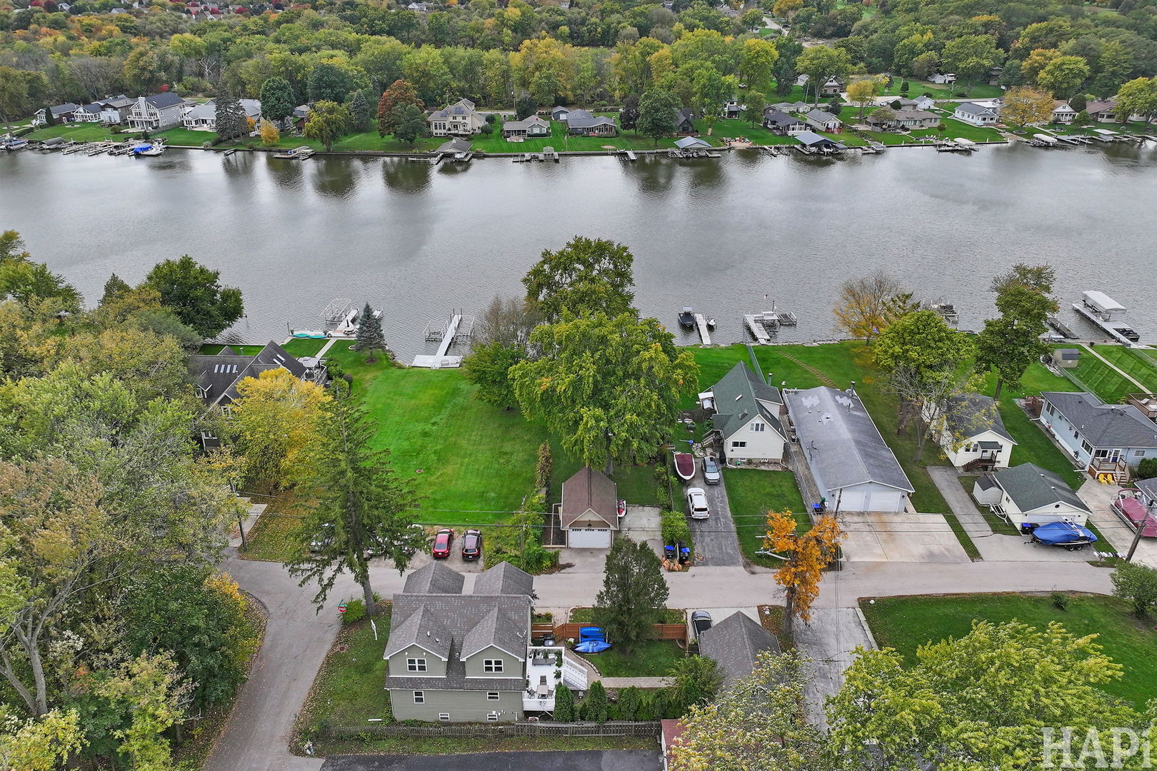 2624 Elm Oak Lane, McHenry, IL 60051