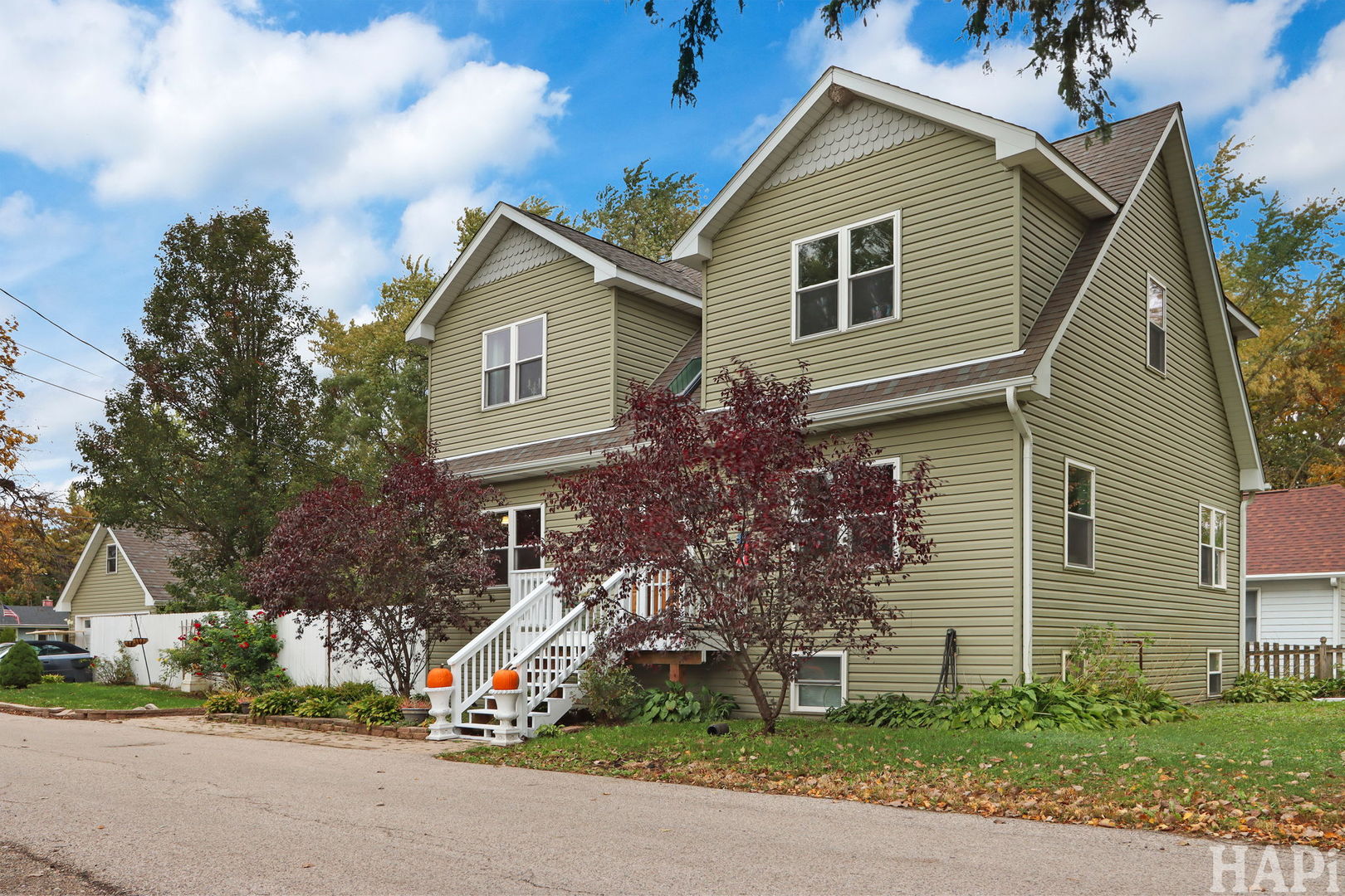 2624 Elm Oak Lane, McHenry, IL 60051