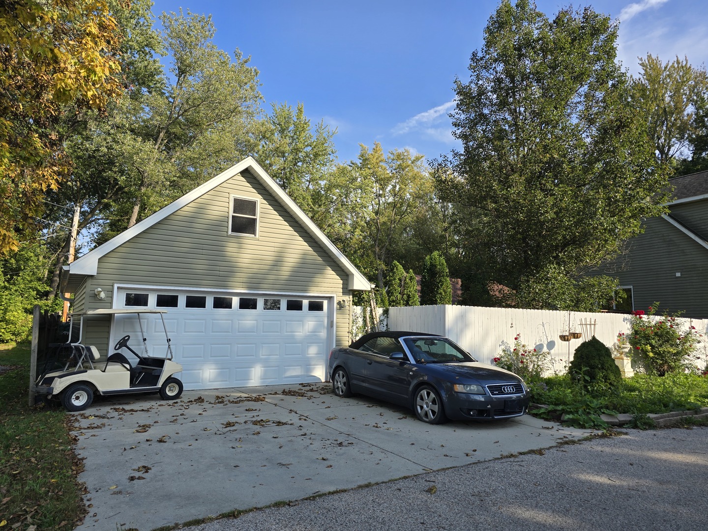 2624 Elm Oak Lane, McHenry, IL 60051