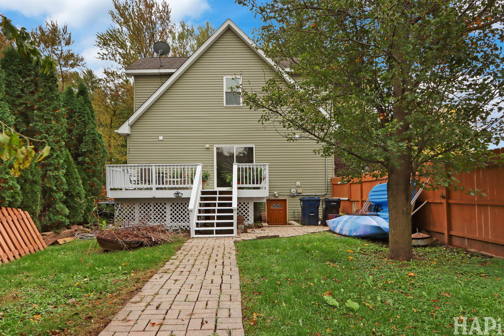 2624 Elm Oak Lane, McHenry, IL 60051