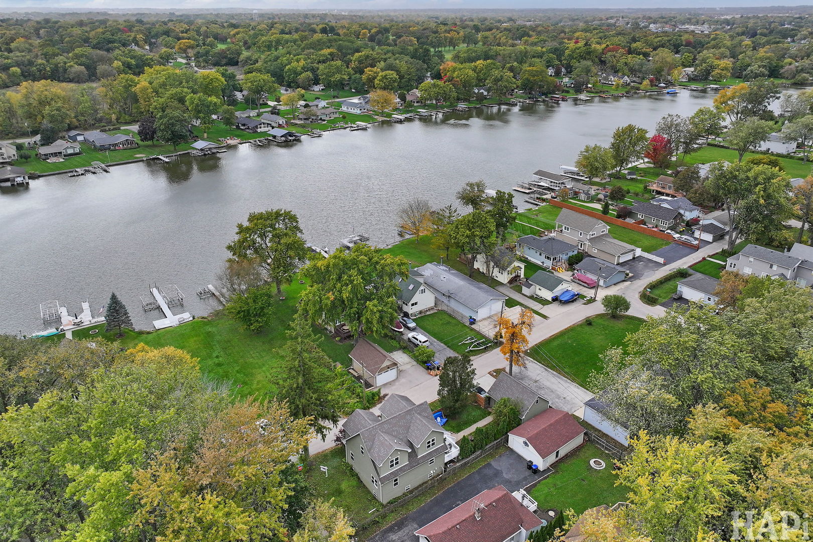 2624 Elm Oak Lane, McHenry, IL 60051
