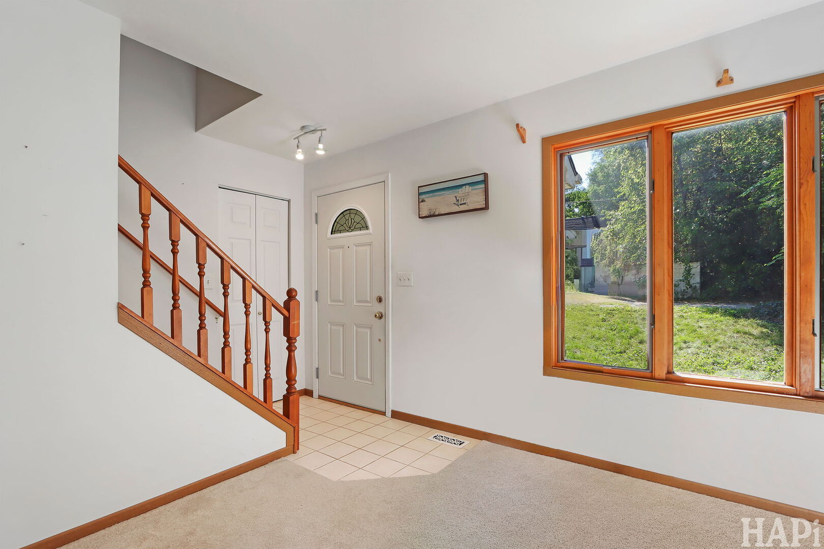 31 Troy Street, Fox Lake, IL 60020