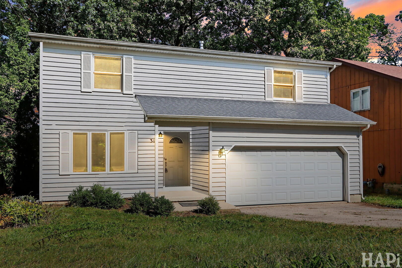 31 Troy Street, Fox Lake, IL 60020