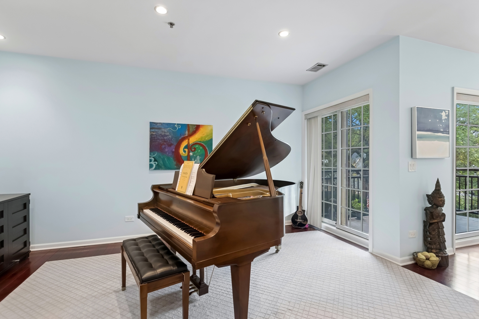 501 Forest Avenue #305, Glen Ellyn, IL 60137