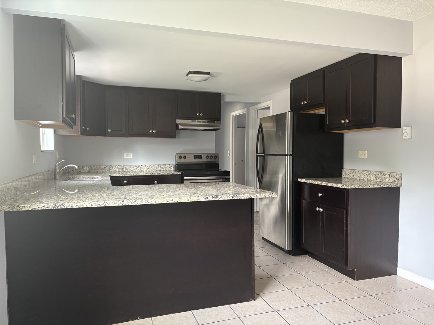 21W284 Tee Lane #C, Itasca, IL 60143