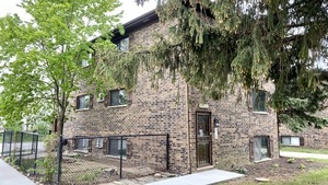 21W284 Tee Lane #C, Itasca, IL 60143