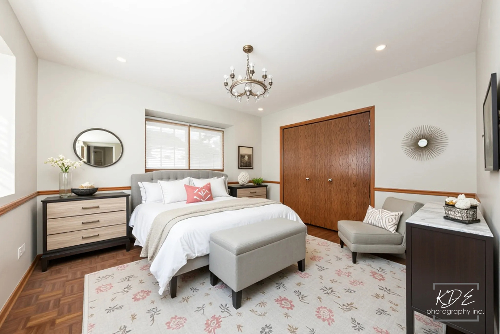 8557 Sandalwood Drive, Darien, IL 60561