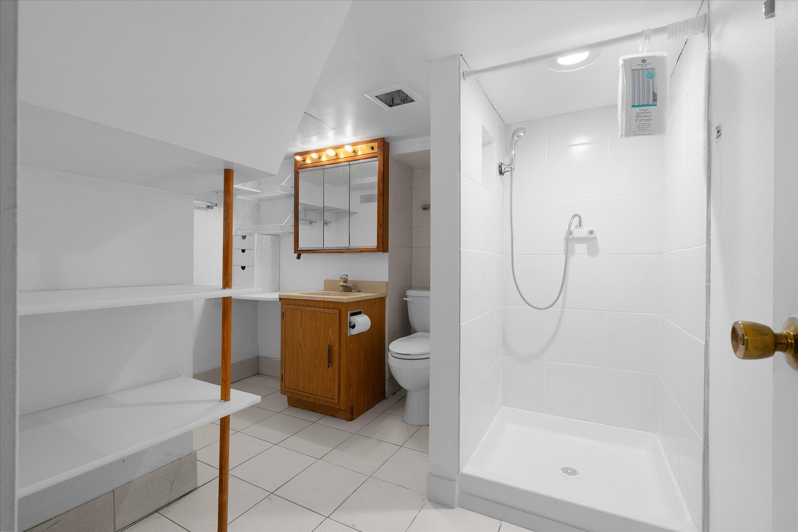 2318 N 73rd Avenue, Elmwood Park, IL 60707