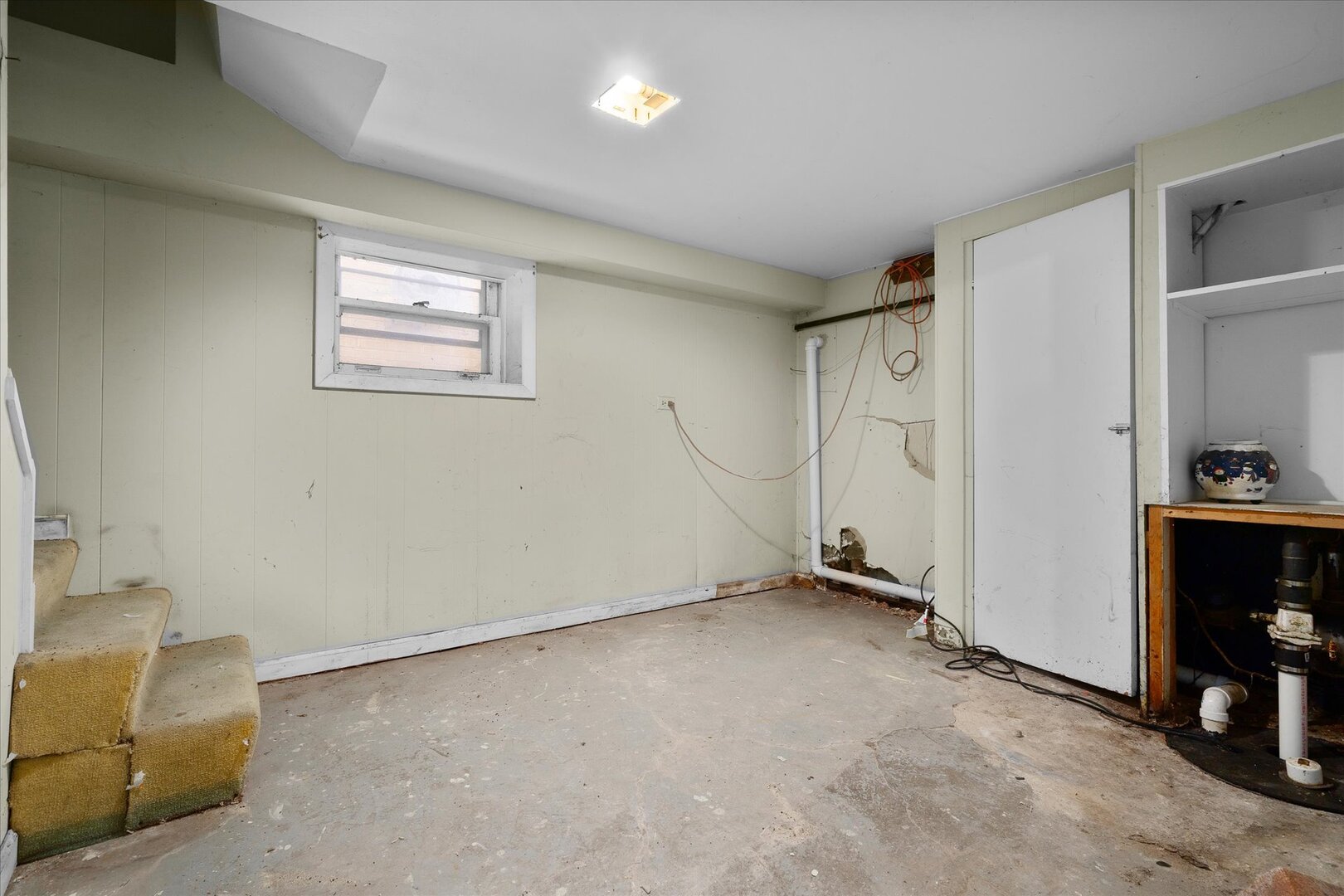 2318 N 73rd Avenue, Elmwood Park, IL 60707