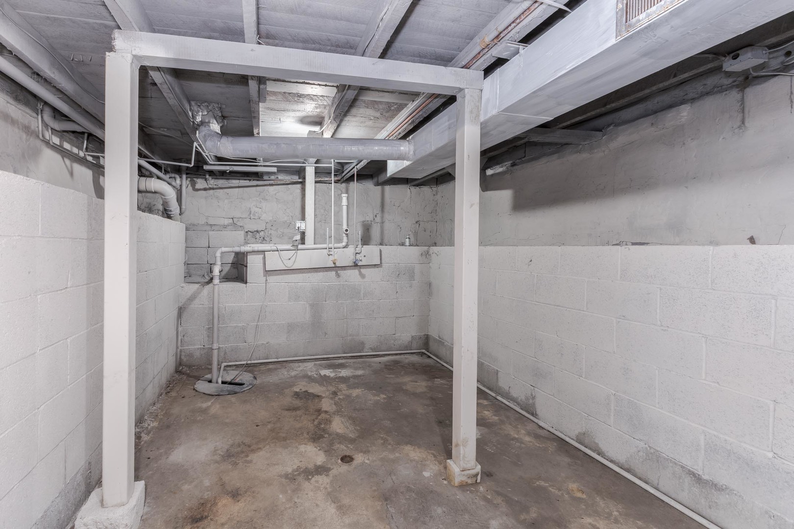 306 E Martin Street, Forrest, IL 61741