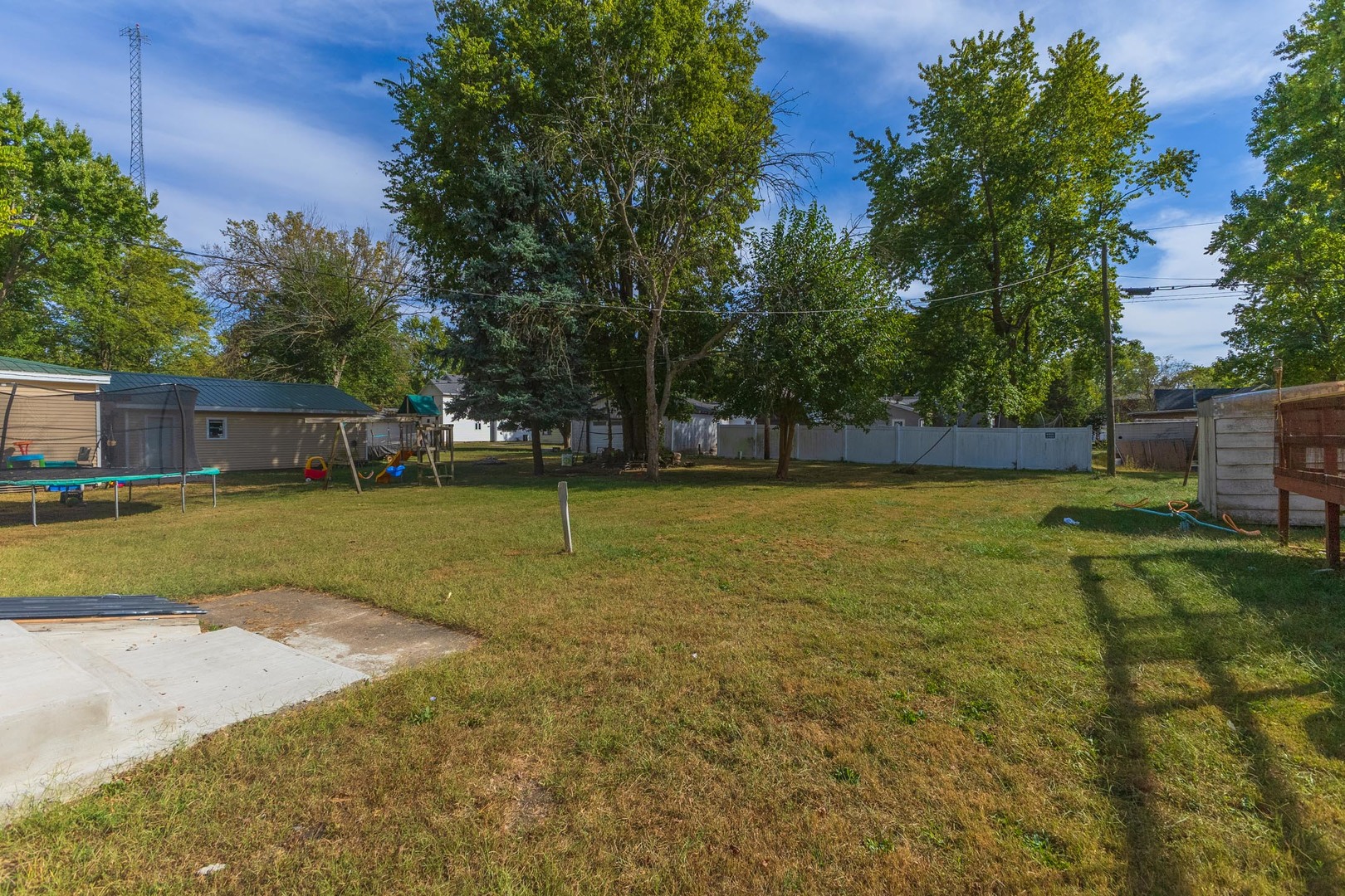 306 E Martin Street, Forrest, IL 61741