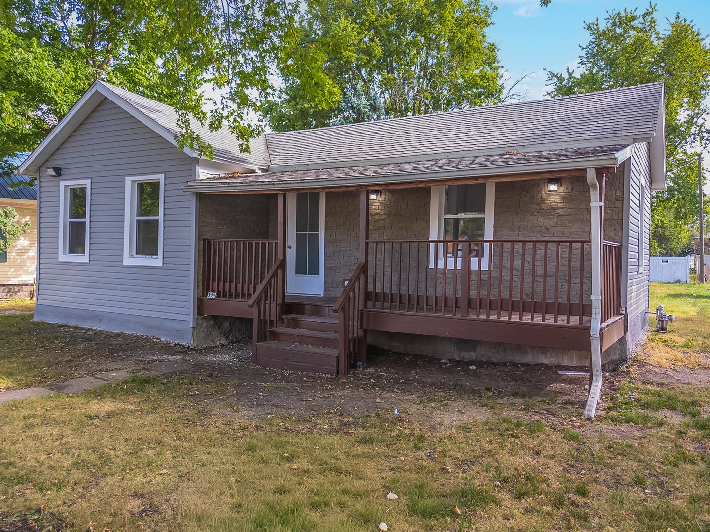 306 E Martin Street, Forrest, IL 61741