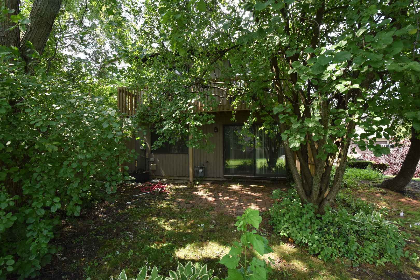 45 Salt Creek Road, Roselle, IL 60172