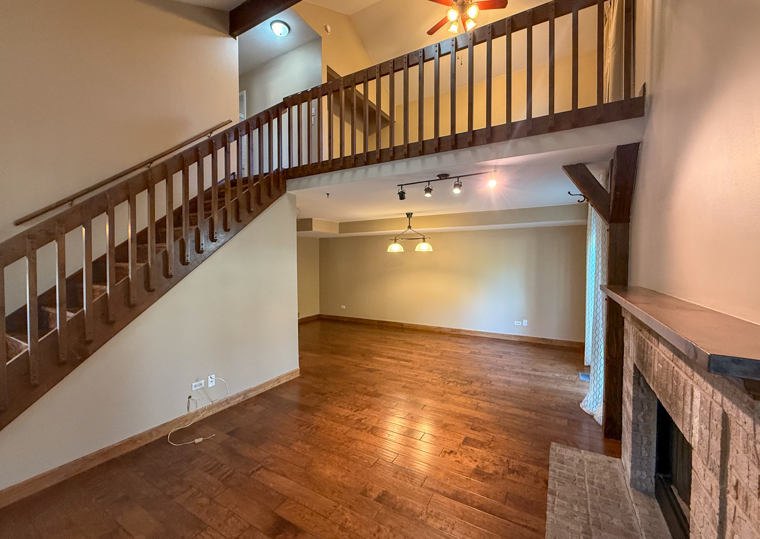15528 Whitehall Lane, Orland Park, IL 60462