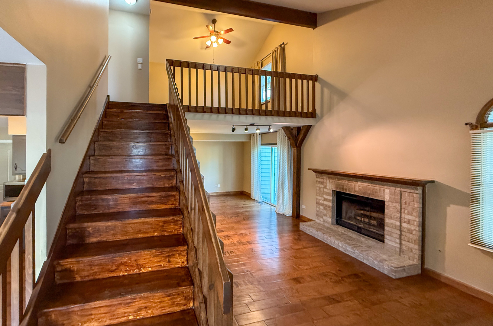 15528 Whitehall Lane, Orland Park, IL 60462