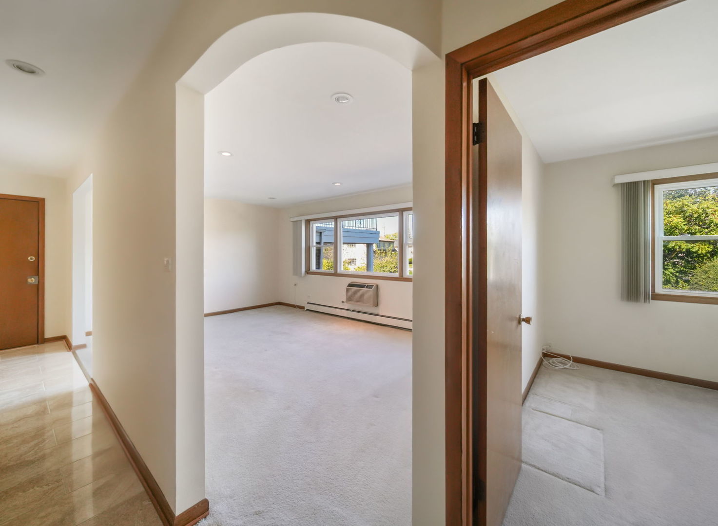 8802 W 45th Place #7, Brookfield, IL 60513