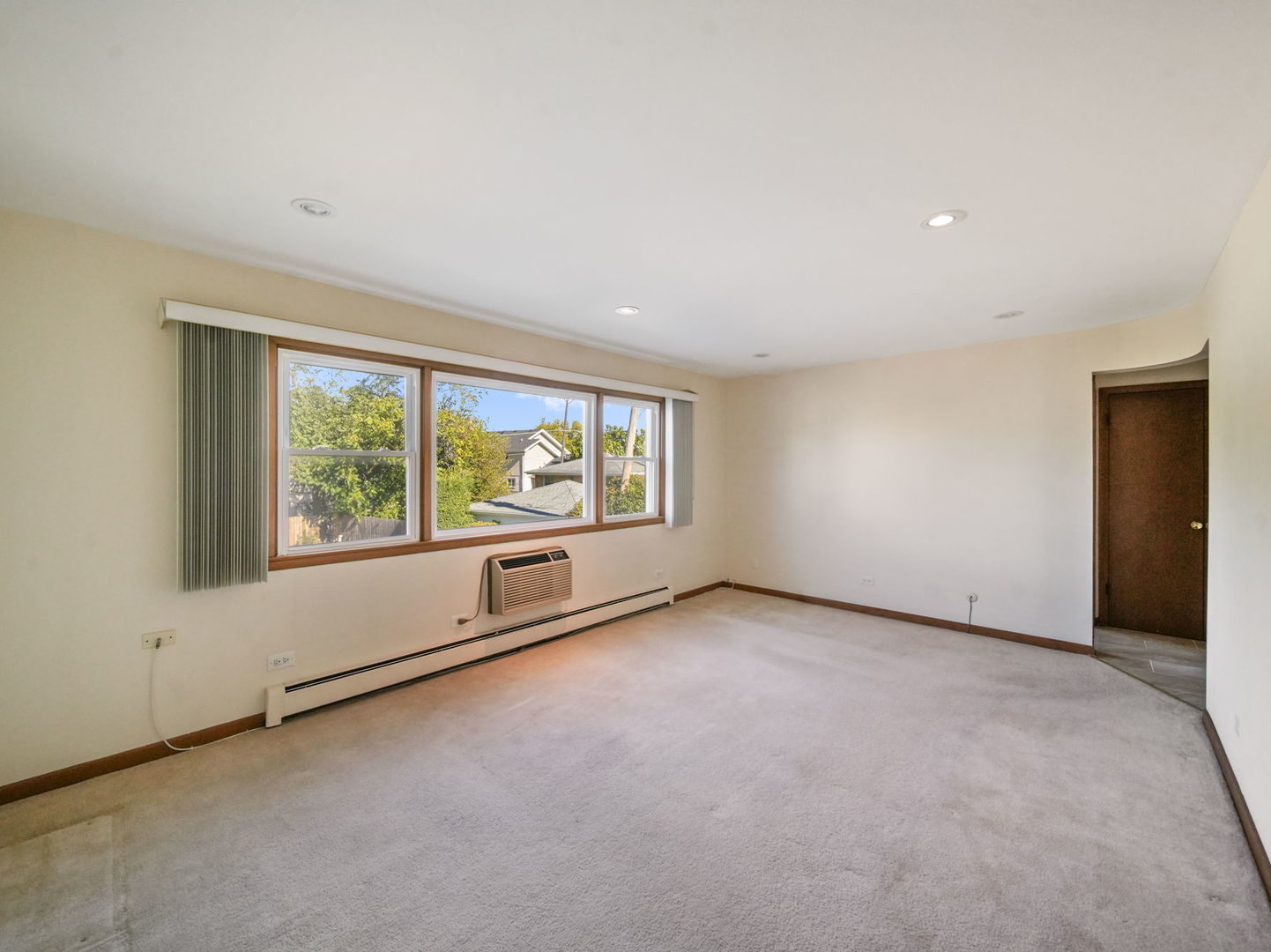 8802 W 45th Place #7, Brookfield, IL 60513