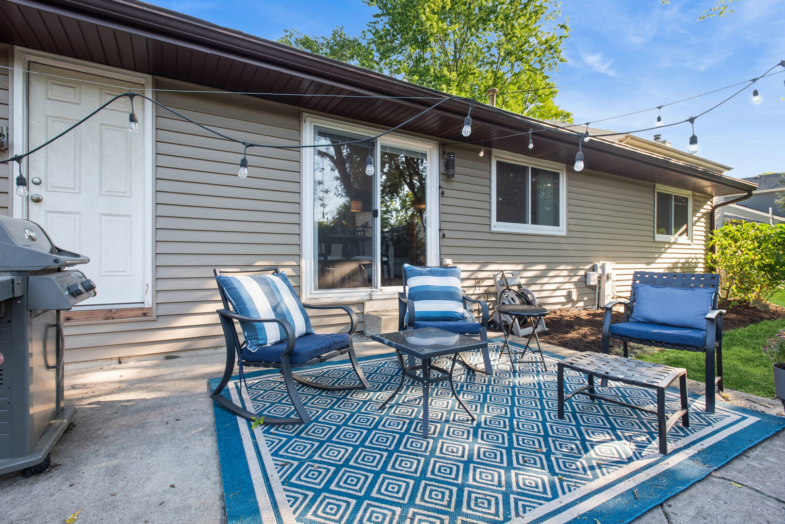 1340 AUBURN Avenue, Naperville, IL 60565