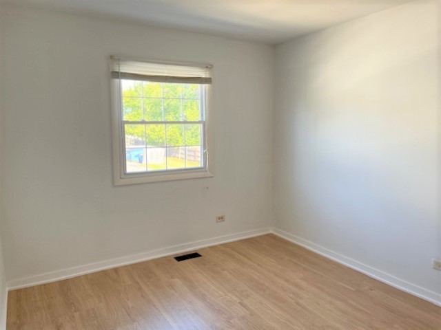 173 EMIL Court #B, Bartlett, IL 60103