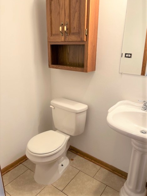 173 EMIL Court #B, Bartlett, IL 60103