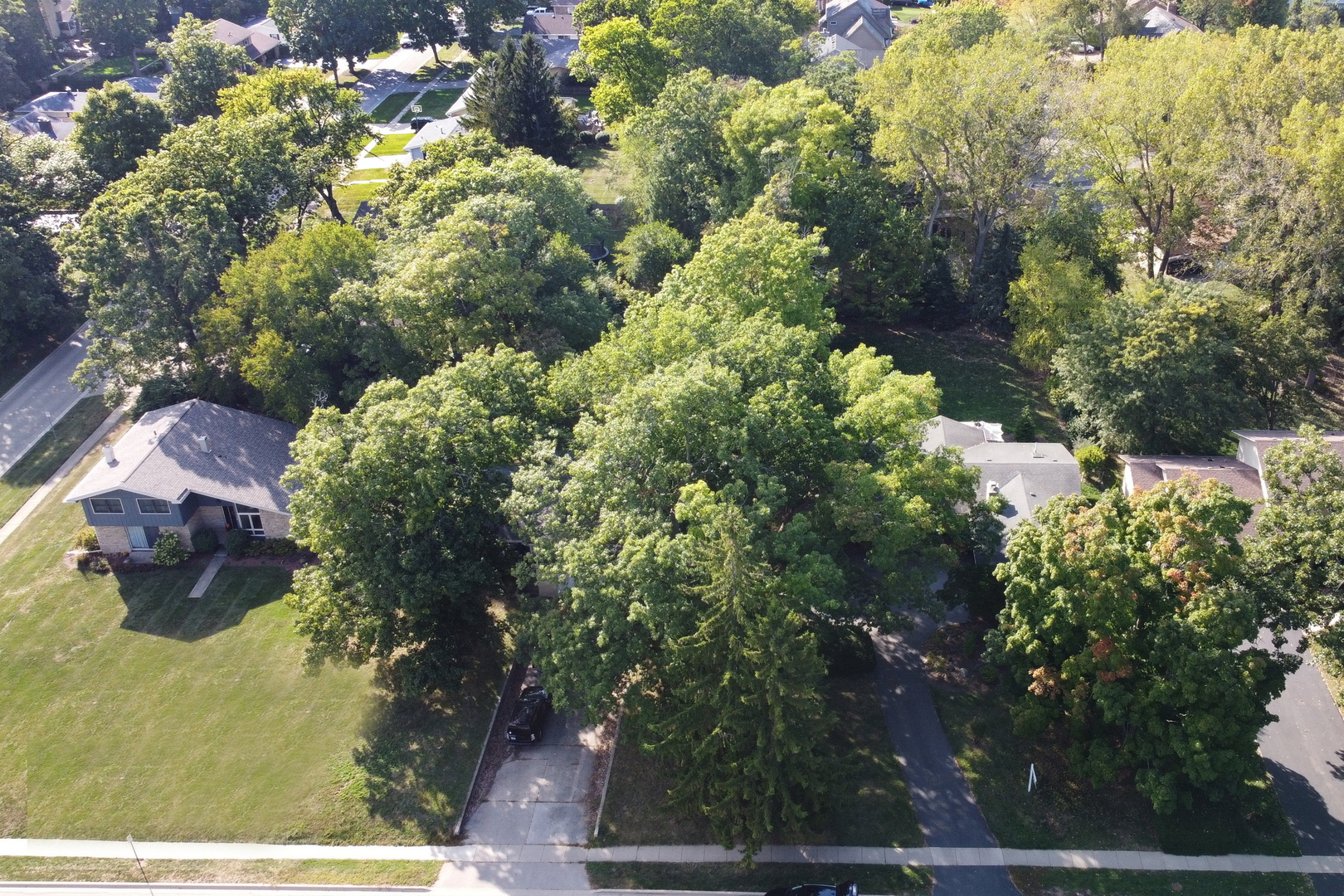 230 N Alleghany Road, Grayslake, IL 60030