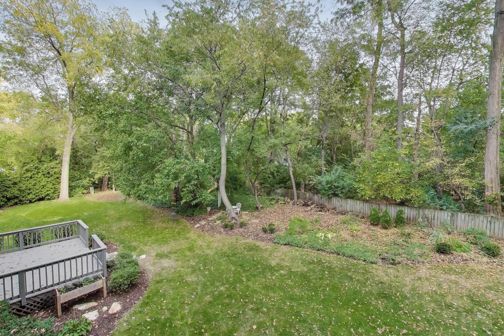 651 Nor Oaks Court, West Chicago, IL 60185