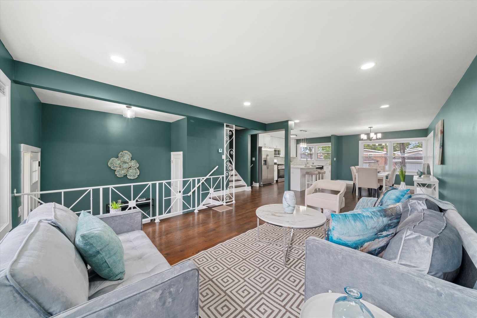 9426 S Lowe Avenue, Chicago, IL 60620