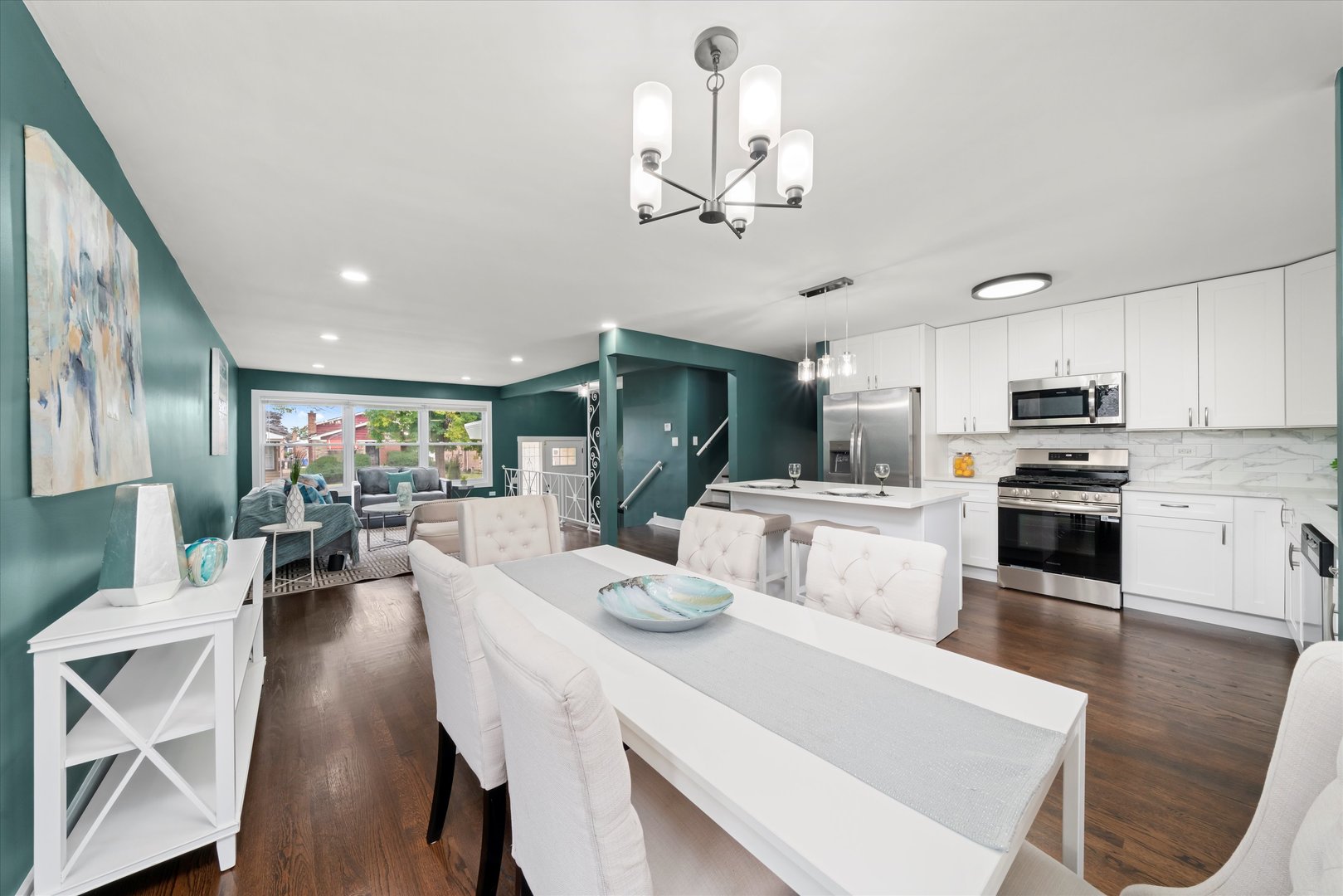 9426 S Lowe Avenue, Chicago, IL 60620
