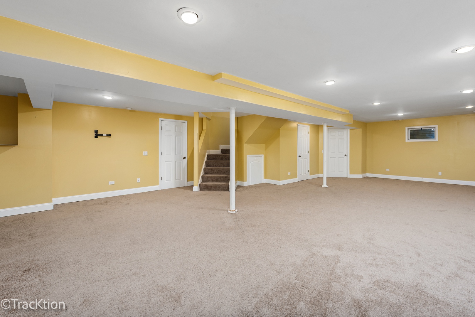 11 Penny Court, Bolingbrook, IL 60440